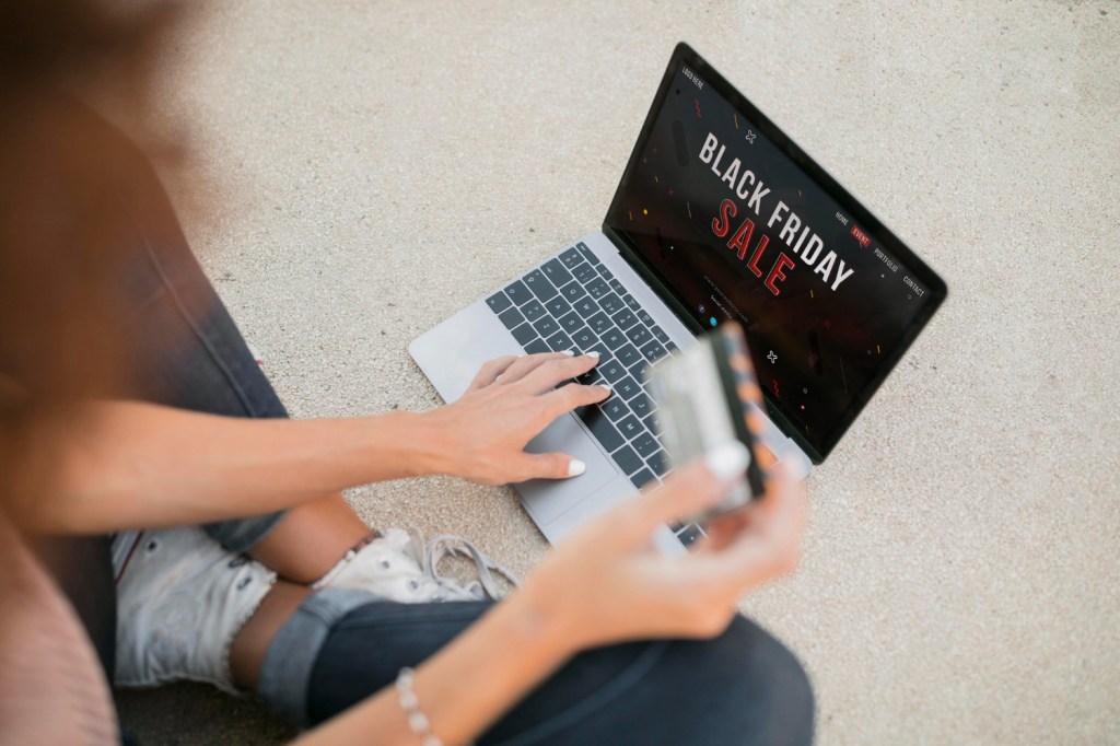 Black Friday: consumidor deve ter cuidado com as falsas&nbsp;promoções