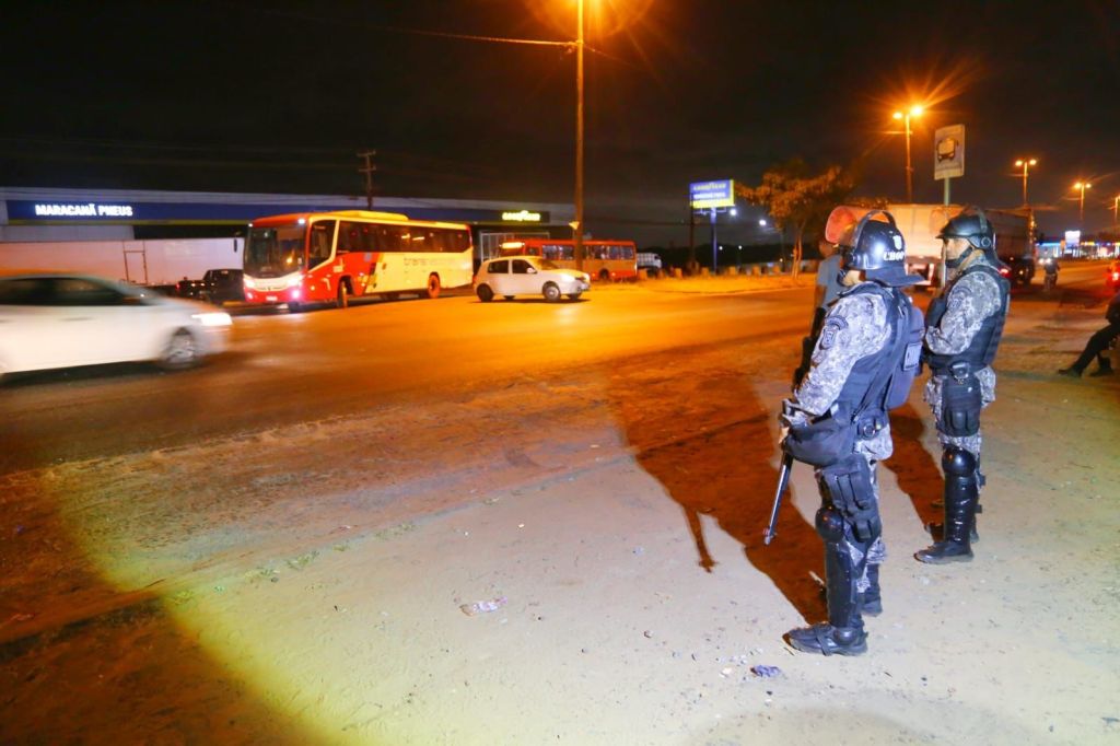 Trecho bloqueado da BR-135 em São Luís é liberado pela PM do&nbsp;Maranhão