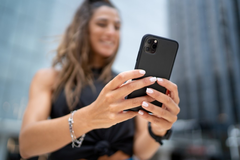 Devo trocar o iPhone por um usado, reembalado ou de&nbsp;vitrine?