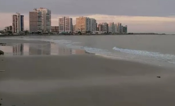 Três pontos da praia de São Marcos estão impróprios para banho, aponta&nbsp;laudo