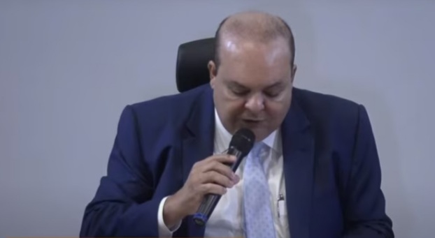 Moraes afasta governador do Distrito Federal por 90&nbsp;dias