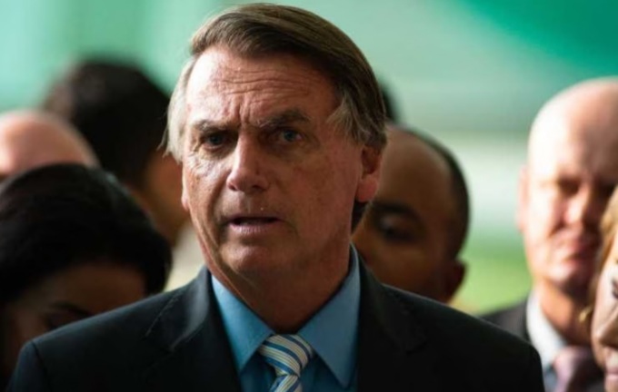 TSE dá 5 dias para Bolsonaro se manifestar sobre&nbsp;postagem