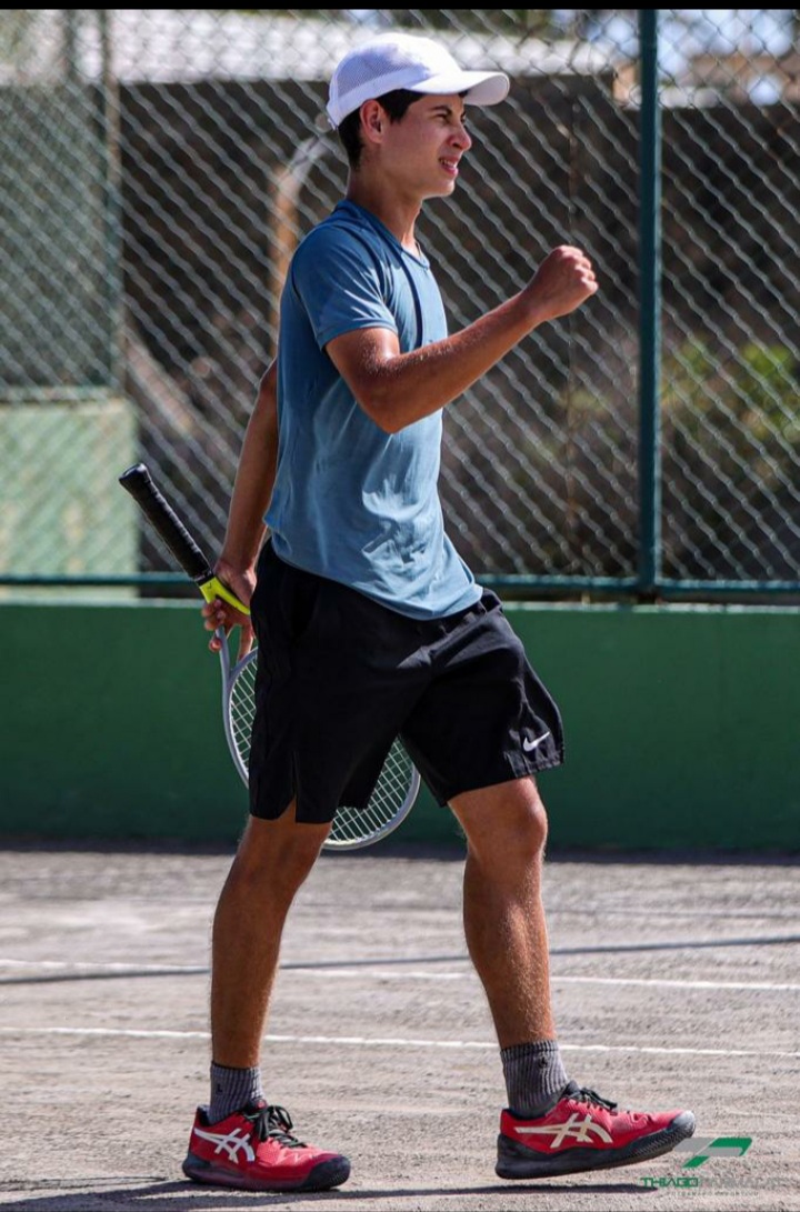 MARANHENSE É CAMPEÃO DE TORNEIO DE TÊNIS EM&nbsp;NATAL