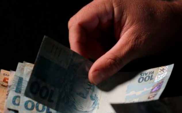 Juro do consignado a aposentados é reduzido para 1,7% ao&nbsp;mês