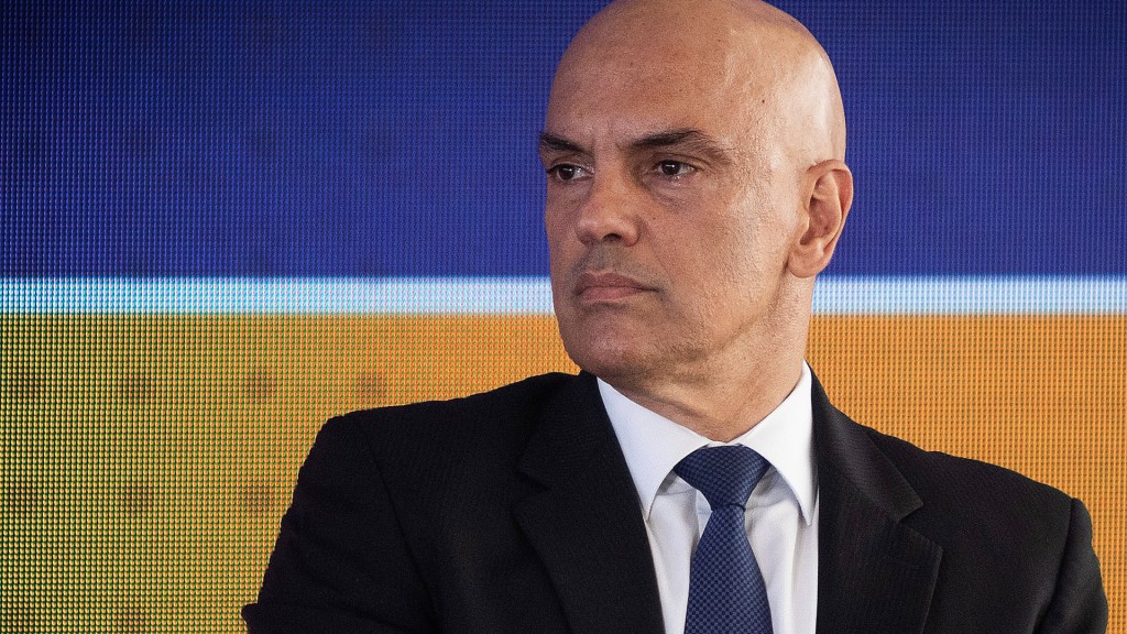 Moraes vota para tornar réus 100 dos denunciados por ataques golpistas de&nbsp;8/1