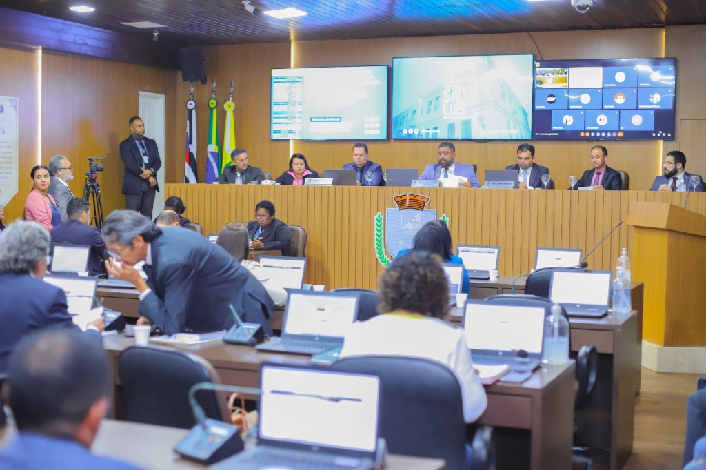 Câmara inicia discussão sobre admissibilidade dos pedidos de afastamento de Eduardo&nbsp;Braide