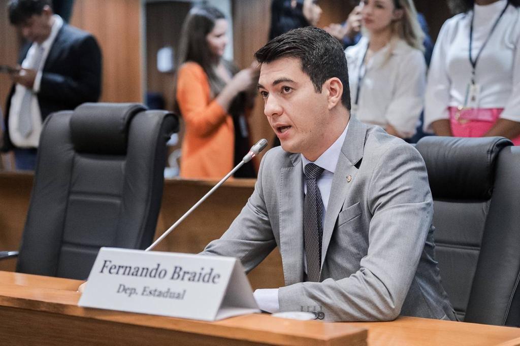 CCJ aprova PL de Fernando Braide que garante proteção à saúde do&nbsp;trabalhador