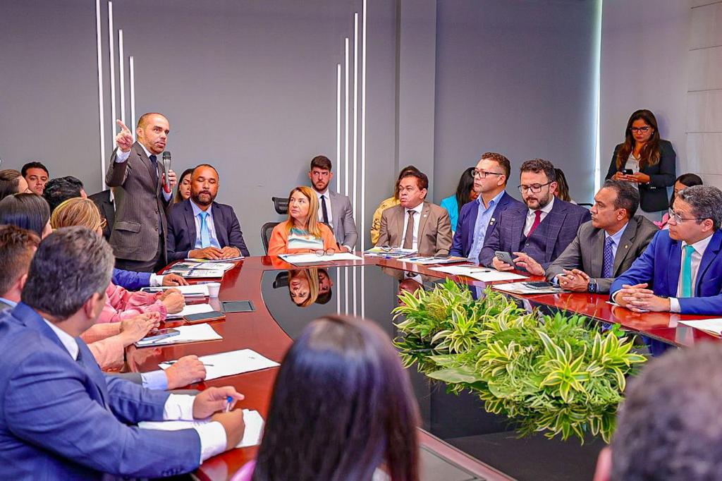 Iracema Vale defende investimentos à exploração de petróleo e gás na Margem&nbsp;Equatorial