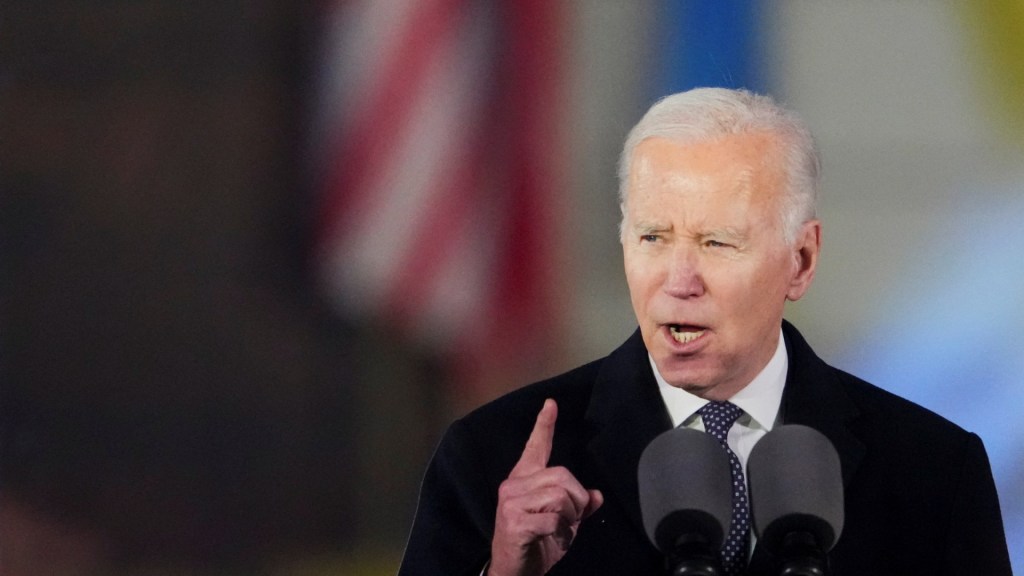 Biden descumpre promessa e retoma construção de muro com o&nbsp;México