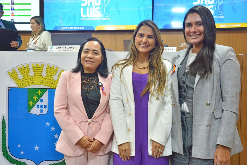 Thay Evangelista é empossada Procuradora da Mulher da Câmara de São&nbsp;Luís