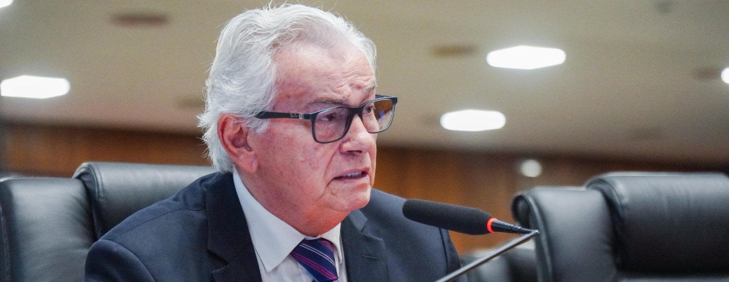 Aprovado PL que protege crianças contra brincadeiras nocivas e desafios perigosos nos ambientes virtuais