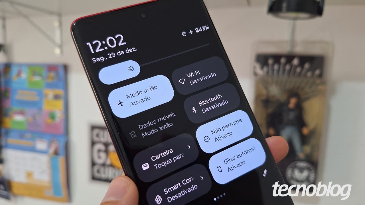 Pode usar celular no avião? Saiba o que acontece se você não usar o Modo Avião