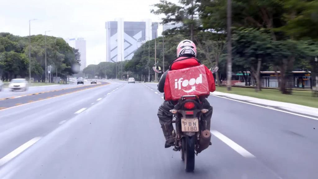 Guerra do delivery: iFood, 99Food e Keeta se dizem vítimas de espionagem no Brasil