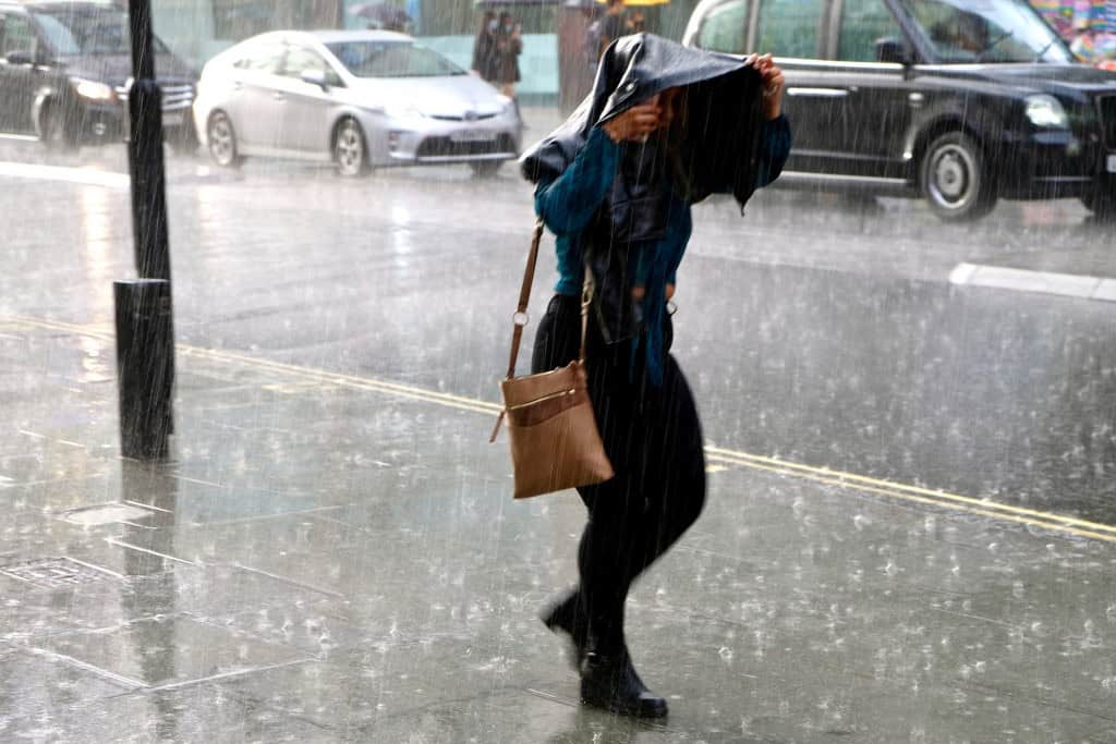 Frente fria derruba temperaturas em parte do Brasil