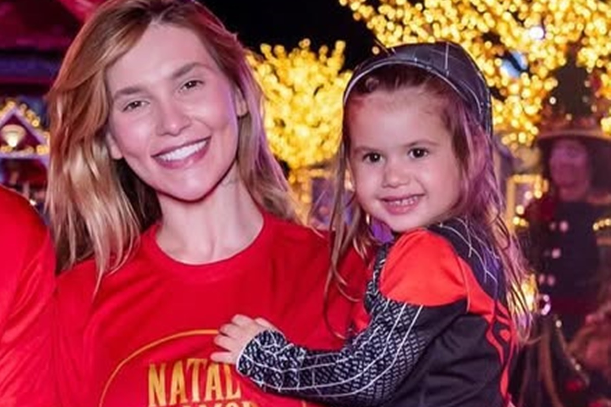 Virginia relata depressão na gravidez da 1ª filha: “Eu não queria”